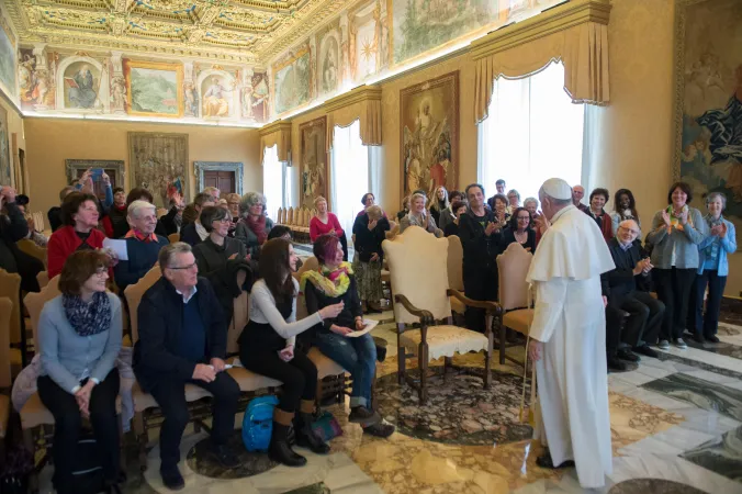 Incontro Membri dell’Associazione “Fontaine de la Miséricorde” con Papa Francesco |  | Vatican Media, ACI Group