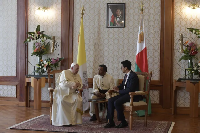 Papa Francesco in Madagascar | Papa Francesco incontra il presidente Andry Rajoelina, Palazzo Presidenziale, Madagascar, 7 settembre 2019 | Vatican Media / ACI Group