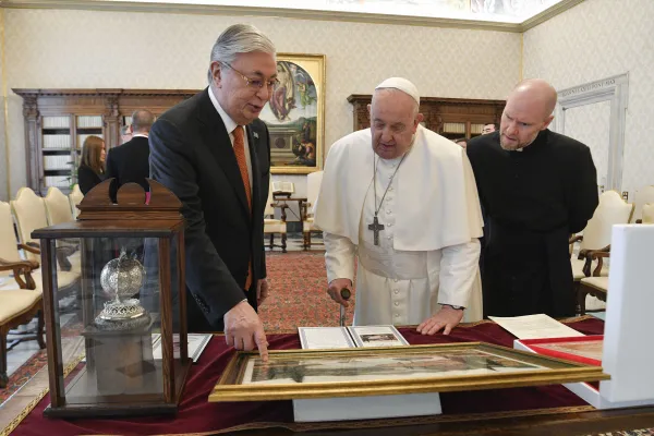 Papa Francesco e il presidente kazako Tokayev, Palazzo Apostolico Vaticano, 19 gennaio 2024 / Vatican Media / ACI Group