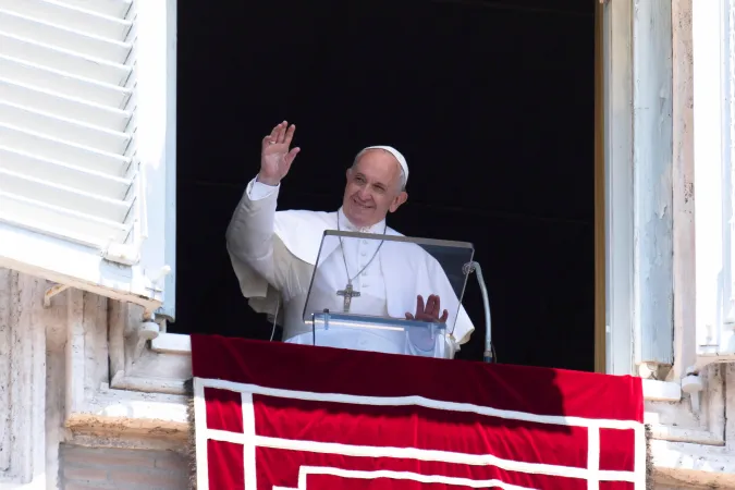 Papa Francesco, Angelus | Papa Francesco durante la preghiera dell'Angelus | Vatican Media / ACI Group