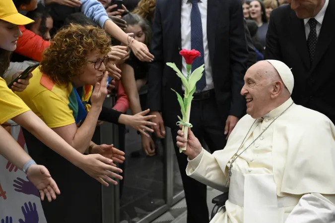 Papa Francesco e le Scuole per la Pace |  | Vatican Media