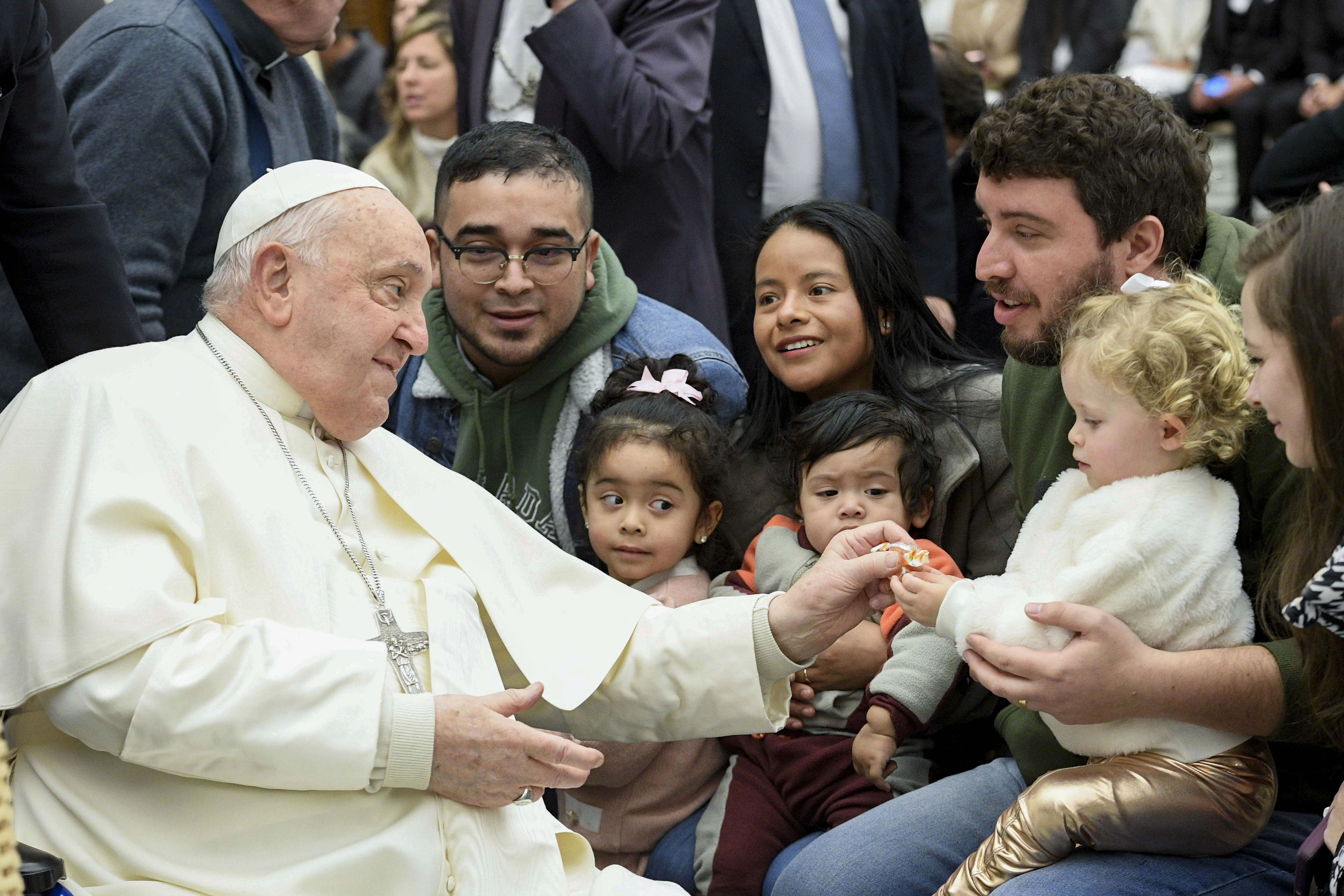 Papa Francesco durante un'udienza generale