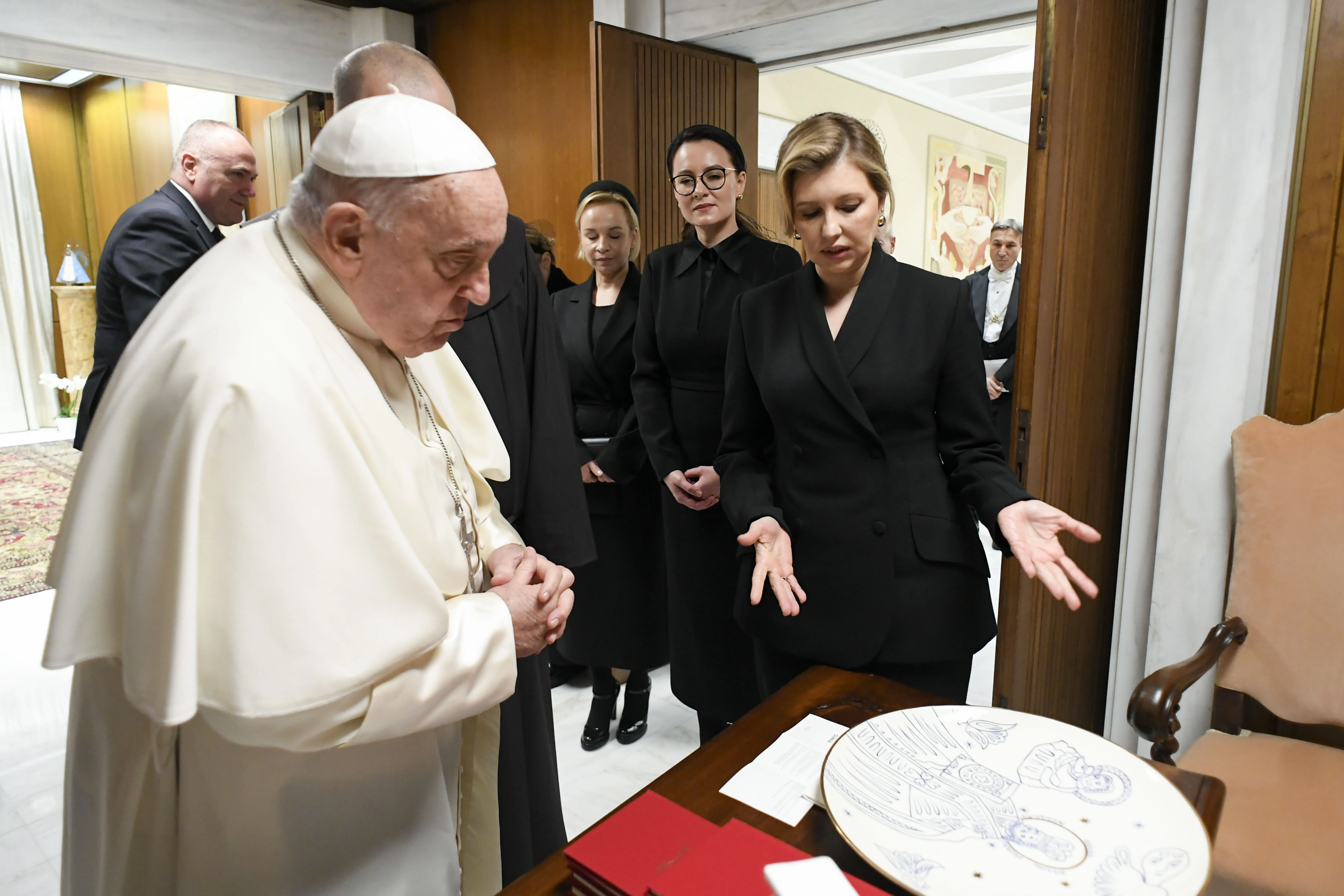 Papa Francesco, Zelenska