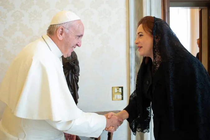 Papa Francesco e la presidente dell'Assemblea ONU | Papa Francesco incontra la presidente dell'assemblea ONU Espinosa, Palazzo Apostolico Vaticano, 29 ottobre 2018 | Vatican Media / ACI Group