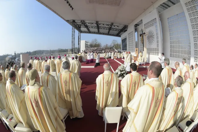 Il Papa alla messa a Monza |  | Osservatore Romano/ Aci Group