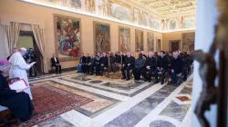 Papa Francesco durante l'incontro con il Capitolo Generale dei Padri Stimmatini, Sala del Concistoro, Palazzo Apostolico Vaticano, 10 febbraio 2018 / Vatican Media / ACI Group