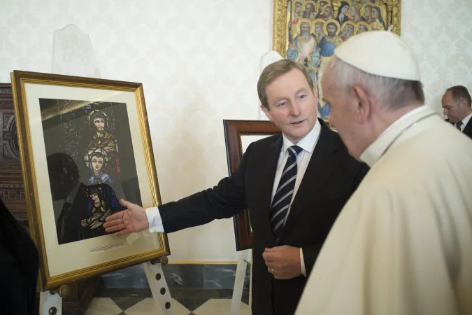 Il Papa ed Enda Kenny |  | L'Osservatore Romano / Aci Group