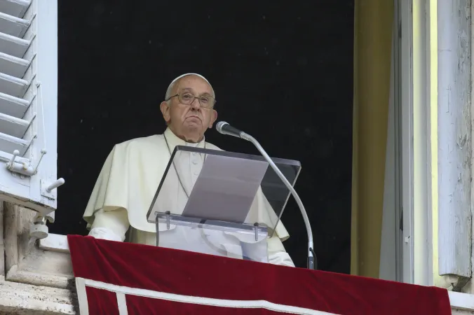 Papa Francesco, Angelus | Papa Francesco durante l'Angelus del 2 giugno 2024 | Vatican Media / ACI Group