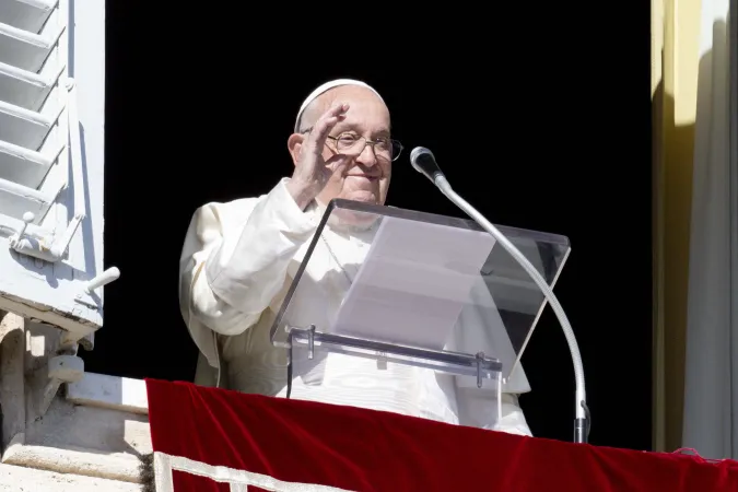 Papa Francesco durante un'Angelus |  | Vatican Media / ACI Group