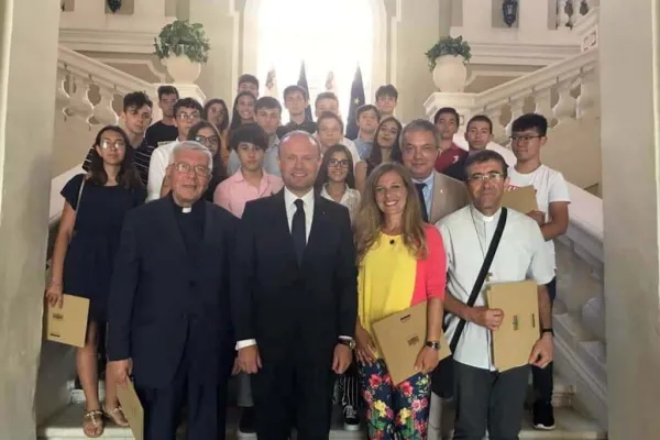 L'incontro dei giovani del Liceo Don Bosco con il premier Muscat / Liceo Don Bosco