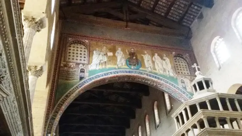 Il mosaico dell' arco trionfale |  | OB