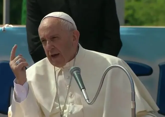 Il Papa nella parrocchia di San Pier Damiani |  | CTV