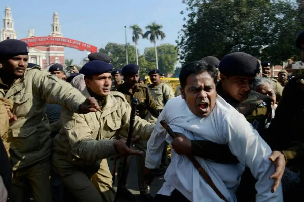 Una immagine delle violenze contro i cristiani in India / ACS Italia