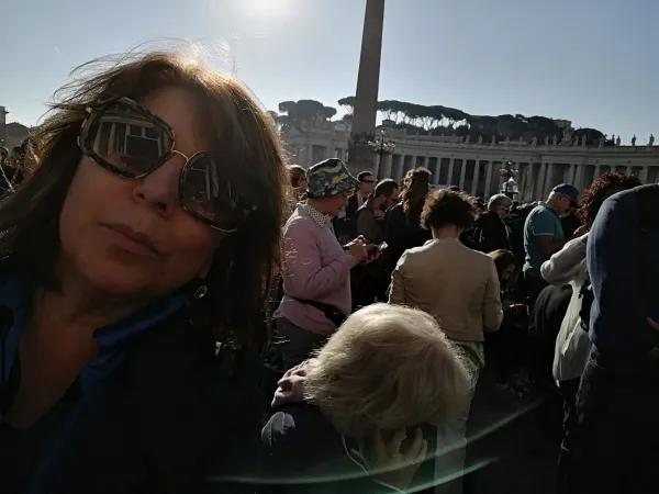 Antonella Dirella a Piazza San Pietro |  | Donne di Santa Rita