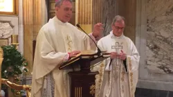 Il Prefetto della Casa Pontificia Georg Gänswein a Sant' Anna / Parrocchia di Sant' Anna in Vaticano 