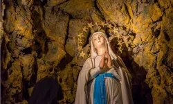 La statua della Vergine di Lourdes / Credit pami.info