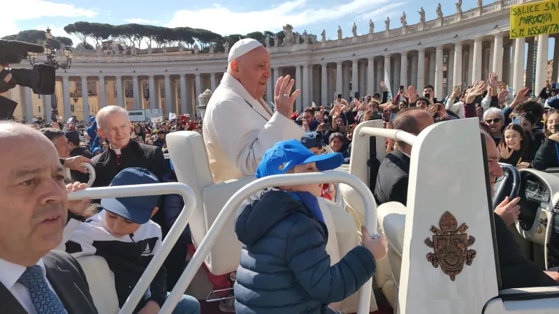 In Piazza San Pietro con l'Azione Cattolica e il Papa |  | Azione cattolica Marche