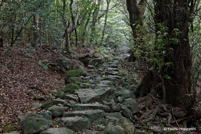 Kasuga-Yasumandake-Hirado |  | Prefettura di Nagasaki