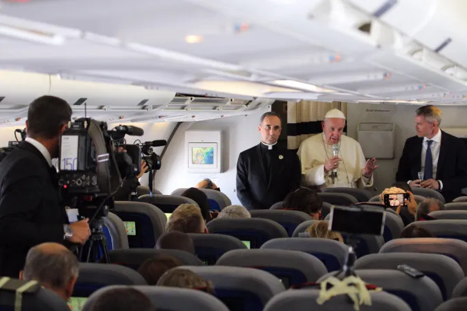 La conferenza stampa di Papa Francesco  |  | Ed Pentin/ EWTN