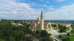 https://www.nationalshrine.org/