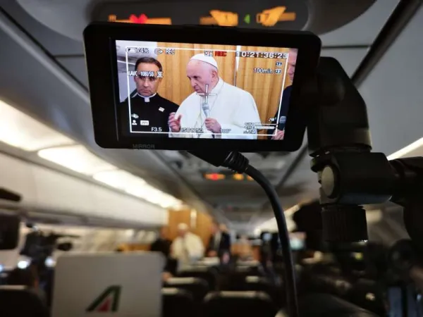 Papa Francesco in aereo  |  | Aci Group