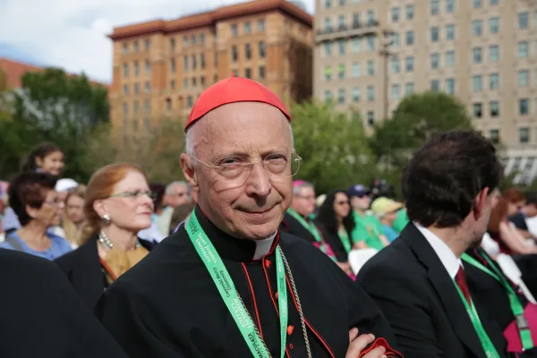 Il Cardinal Angelo Bagnasco all'incontro per la libertà religiosa a Independence Hall, Giornata Mondiale della Famiglia, 26 settembre 2015 / Alan Holdren / Catholic News Agency