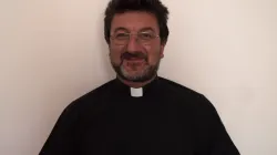 www.diocesicassanoalloionio.it/