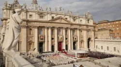 Piazza San Pietro durante la celebrazione di alcune canonizzazioni / Archivio ACI Group