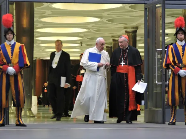 Parolin Papa Francesco | Il Cardinale Pietro Parolin con Papa Francesco dopo una Congregazione dell'ultimo Sinodo dei Vescovi | Marco Mancini/ Aci group