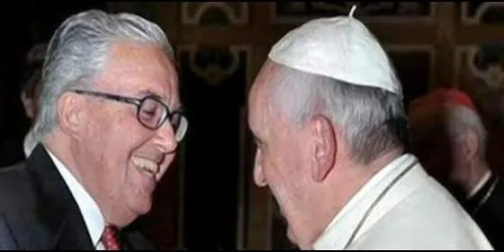 Guzmán Carriquiry e Papa Francesco  |  | Public Domain