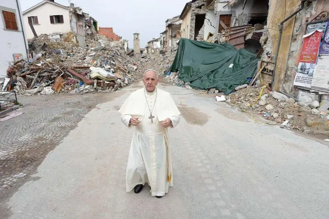 Papa Francesco ad Arquata del Tronto |  | L'Osservatore Romano, ACI Group