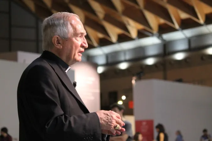 Silvano Maria Tomasi | Rimini, 25 agosto 2014 - L'Arcivescovo Silvano Maria Tomasi, Osservatore Permanente della Santa Sede presso l'ufficio ONU di Ginevra, parla al Meeting di Rimini | Joaquín Peiró Pérez / Catholic News Agency