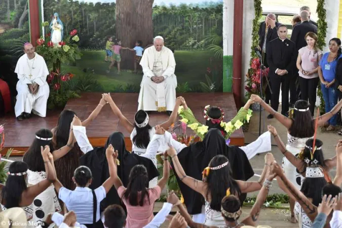 Papa Francesco e i popoli indigeni | Papa Francesco incontra i popoli dell'Amazzonia durante il recente viaggio in Cile e Perù | Vatican Media / ACI Group