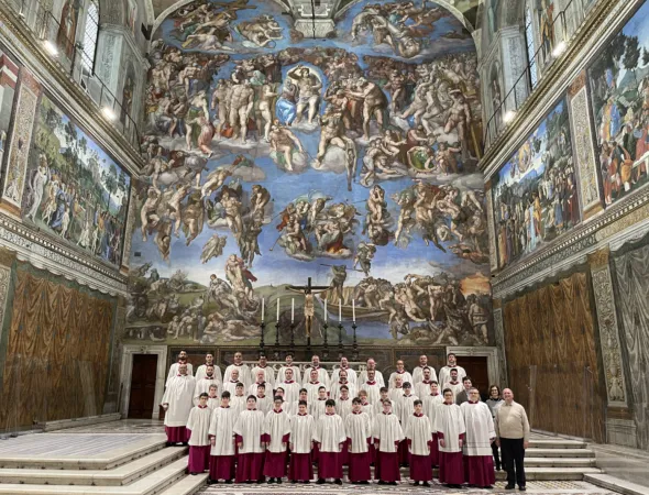 Il Coro in Sistina |  | www.cappellamusicalepontificia.org