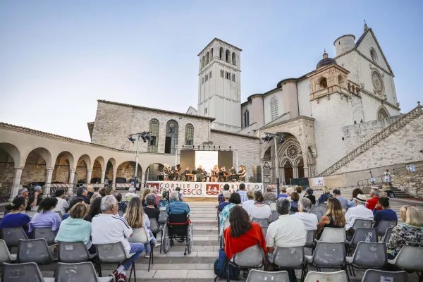 Il Cortile di Francesco / Credit Sala Stampa del Sacro Convento di Assisi