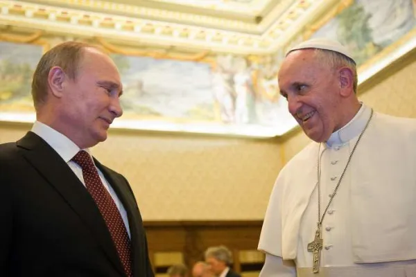 Papa Francesco e Vladimir Putin, 25 novembre 2013
 / ©POOL/CATHOLICPRESSPHOTO