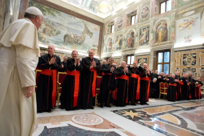 Papa Francesco in una udienza in Sala Clementina  | Papa Francesco, udienza in Sala Clementina, gennaio 2014 | © CPP / L'Osservatore Romano