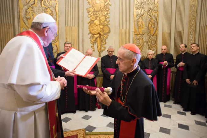 Il defunto Cardinale Tauran, Camerlengo di Santa Romana Chiesa | Cerimonia di giuramento, 9 marzo 2015 | ©ServizioFotograficoOR/CPP