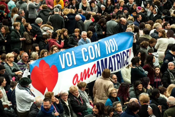 La gente di Amatrice in udienza dal Papa |  | CPP/ Migliorato 