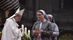 Papa Francesco con delle religiose / Vatican News