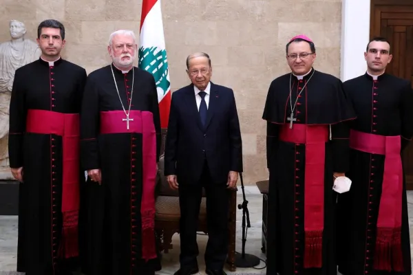 L'arcivescovo Gallagher con il presidente Aoun in Libano / Vatican News 