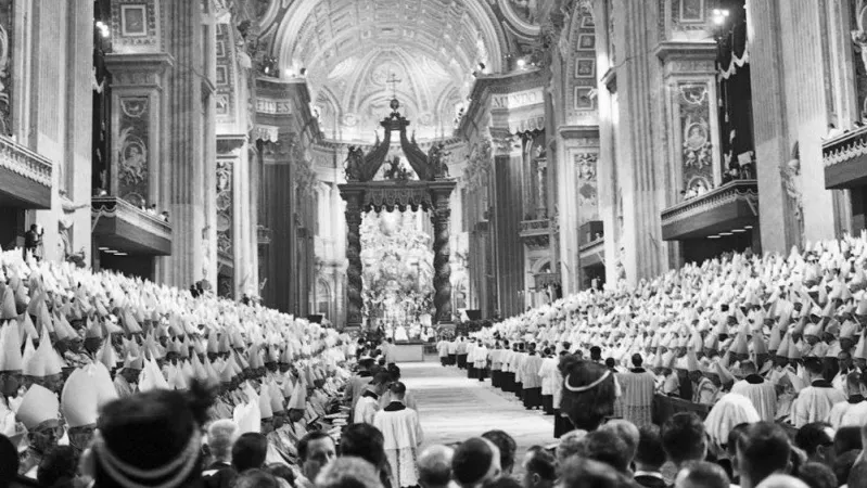 L'apertura del Concilio Vaticano II, l'11 ottobre 1962   |  | Archivio Fotografico Vatican Media / ACI Group