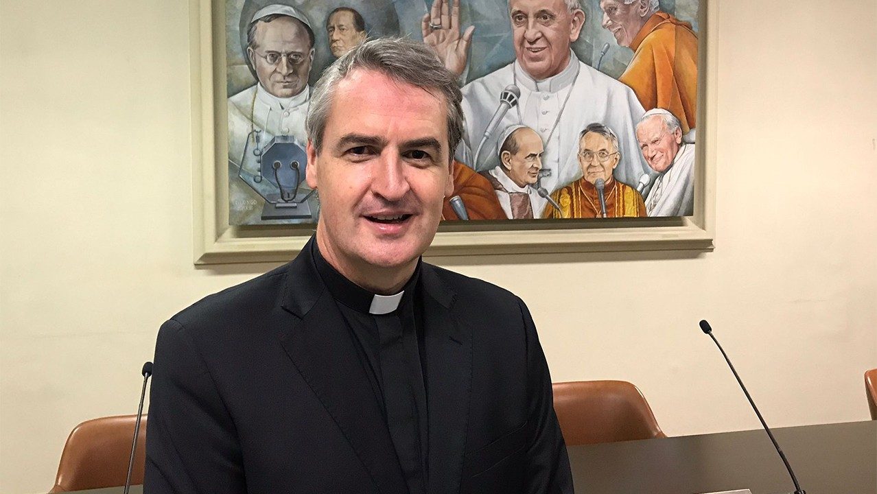 Padre Andrew Small, segretario ad interim della Pontificia Commissione per la Tutela dei Minori / Vatican News 