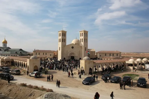 La chiesa del Battesimo di Gesù in Giordania / Vatican News