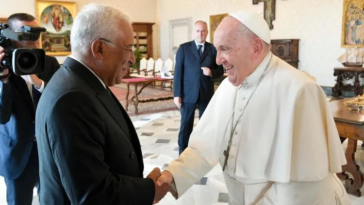 Papa Francesco e il Primo Ministro Costa - Vatican Media |  | Papa Francesco e il Primo Ministro Costa - Vatican Media