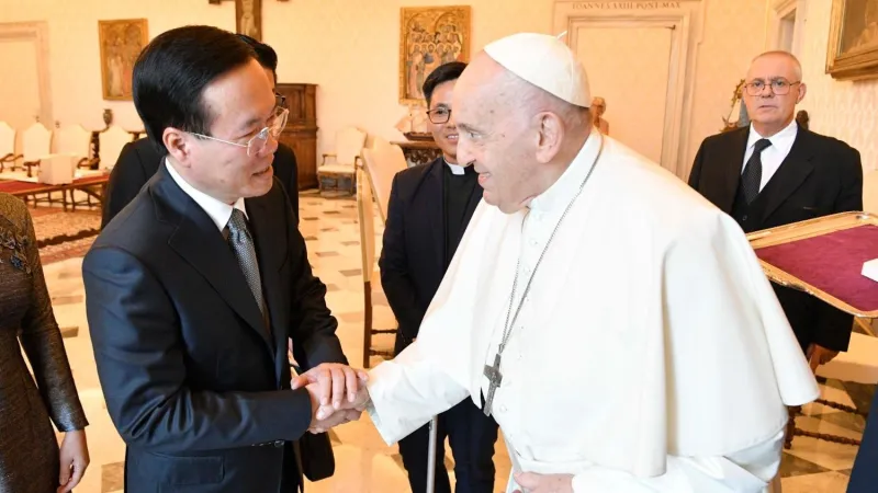 Papa Francesco, Van Thuong | Papa Francesco con il presidente del Vietnam Vo Van Thuong, 27 luglio 2023 | Vatican Media / ACI Group