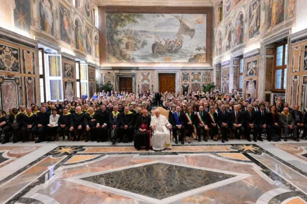 Il Papa in udienza con i pellegrini di Asti / Vatican Media / ACI group