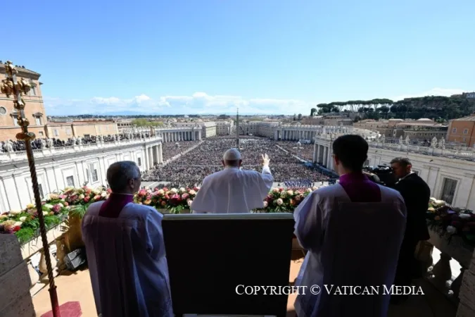 Papa Francesco, urbi et orbi | Papa Francesco al termine di un urbi et orbi | Vatican Media