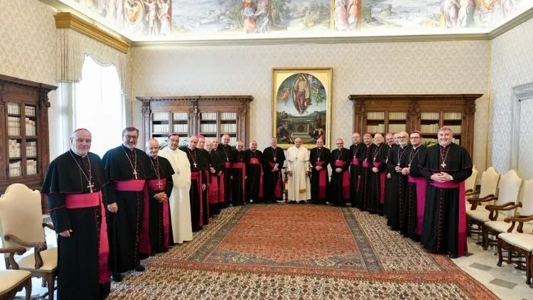 Il Papa con i Vescovi della Campania |  | Vatican Media