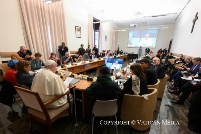 Il Papa durante l'incontro |  | Vatican Media / ACI group